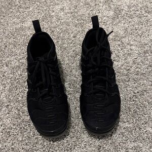 Womens vapor max Black Athletic Shoes